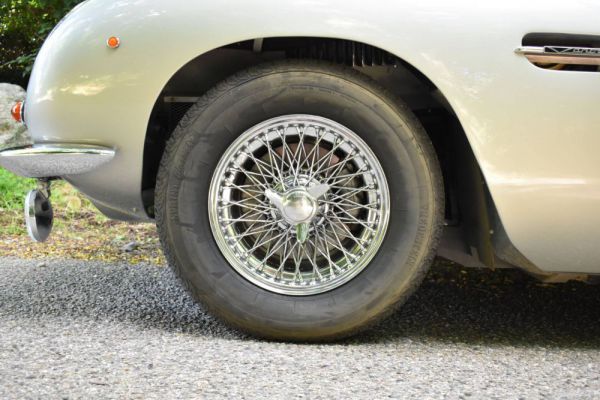 Aston Martin DB 6 Vantage 1966 69982