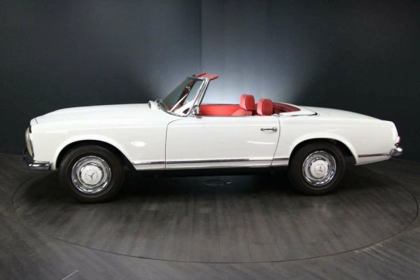 Mercedes-Benz 230 SL 1965 24155