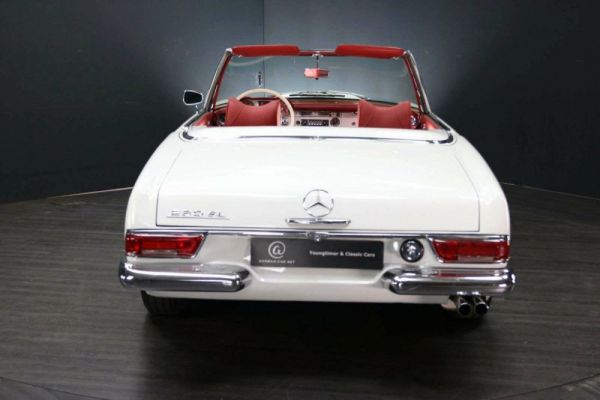 Mercedes-Benz 230 SL 1965 24157