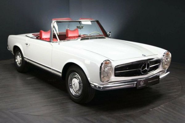 Mercedes-Benz 230 SL 1965 24160