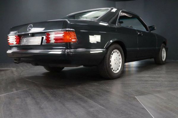 Mercedes-Benz 560 SEC 1989 24186