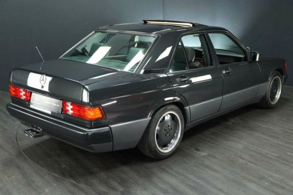 Mercedes-Benz 190 E 3.2 AMG 1992