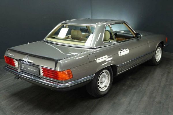 Mercedes-Benz 380 SL 1983