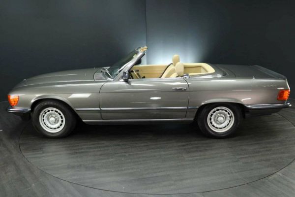 Mercedes-Benz 380 SL 1983 24316