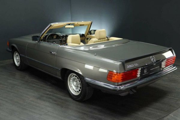 Mercedes-Benz 380 SL 1983 24317