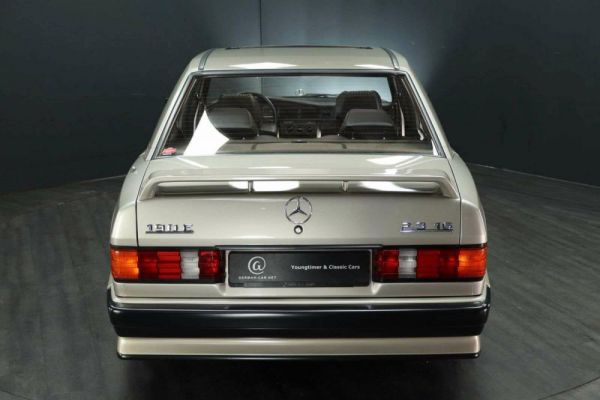 Mercedes-Benz 190 E 2.3-16 1984 24332