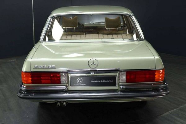 Mercedes-Benz 280 SE 1978 24514