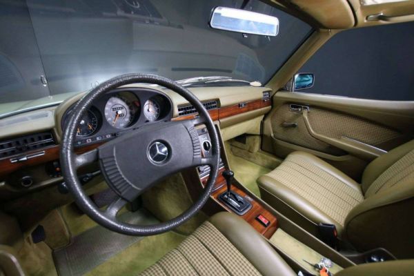 Mercedes-Benz 280 SE 1978 24519