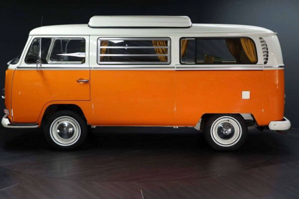 Volkswagen T2a Kombi 1969 65712