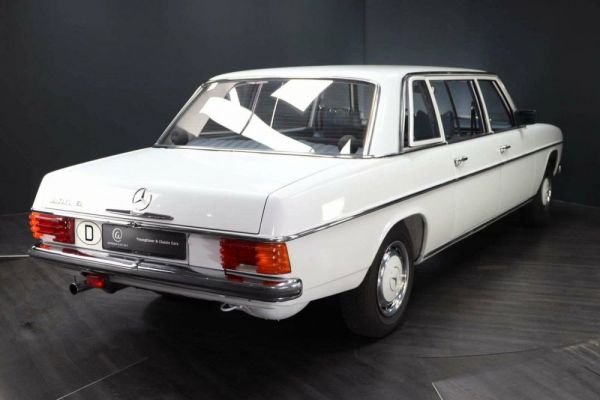 Mercedes-Benz 230 lang 1973