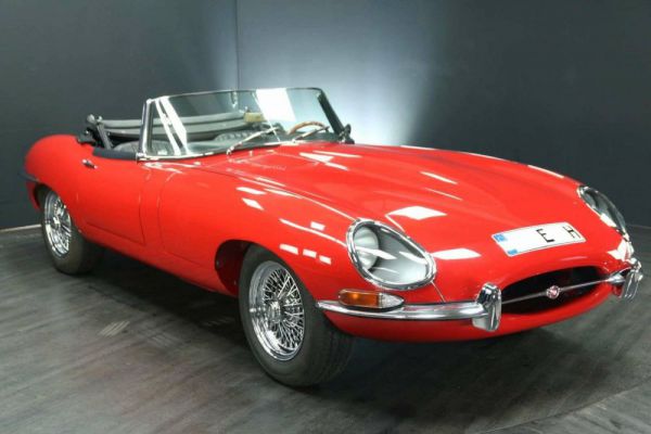 Jaguar E-Type 4.2 1967 101538