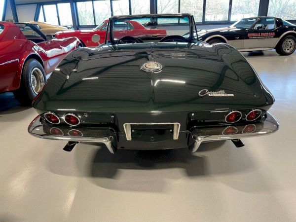 Chevrolet Corvette Sting Ray Convertible 1965 23909