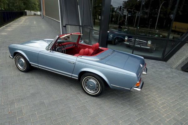 Mercedes-Benz 280 SL 1968 23965