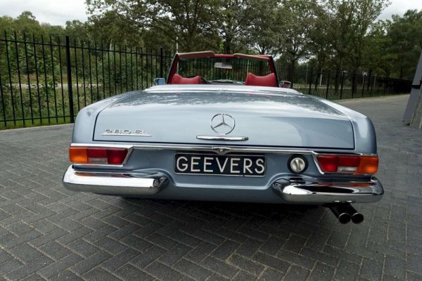 Mercedes-Benz 280 SL 1968 23967