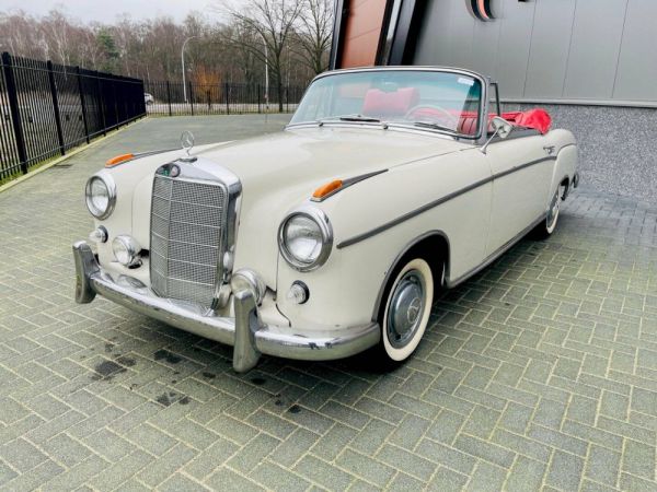 Mercedes-Benz 220 SE Cabriolet 1961