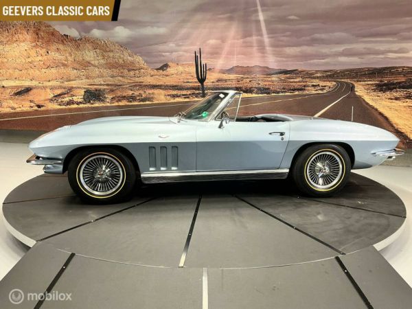 Chevrolet Corvette Sting Ray Convertible 1966