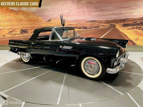 Ford Thunderbird 1955