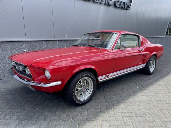 Ford Mustang GT 390 1967 100493