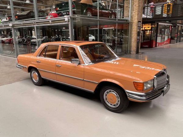 Mercedes-Benz 280 SE 1978 23748