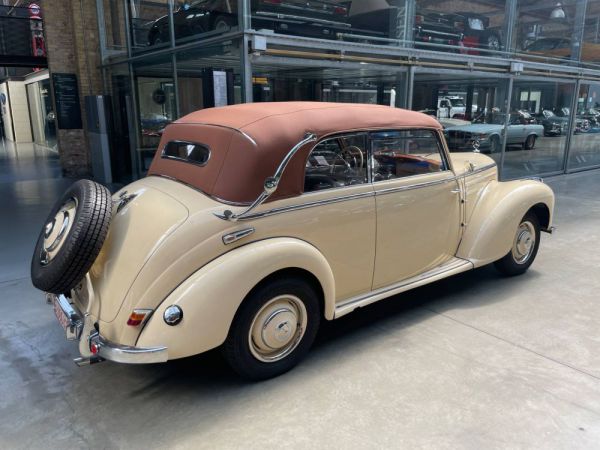 Mercedes-Benz 220 Cabriolet B 1952