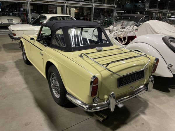 Triumph TR 250 1967 23776