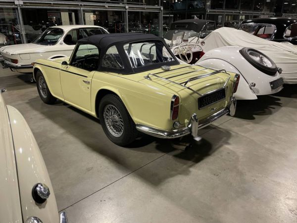 Triumph TR 250 1967 23778