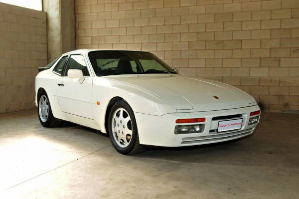 Porsche 944 TURBO S 1988 51624