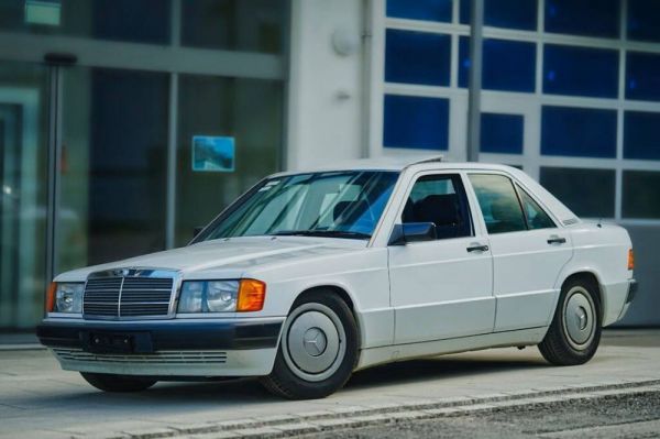 Mercedes-Benz 190 E 2.6 1990 19766