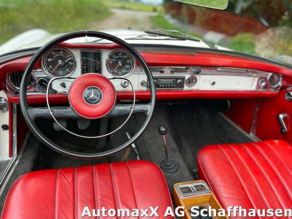 Mercedes-Benz 230 SL 1964 19784