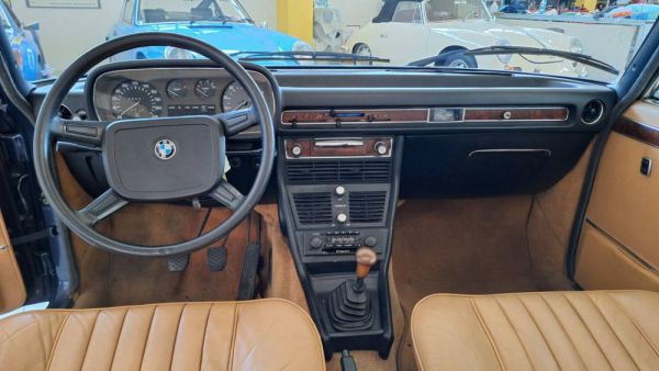 BMW 3,3 Li 1976 66508