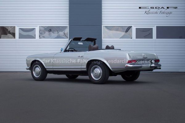 Mercedes-Benz 230 SL 1966