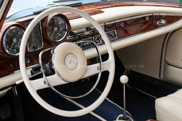 Mercedes-Benz 220 SE b 1964 89136