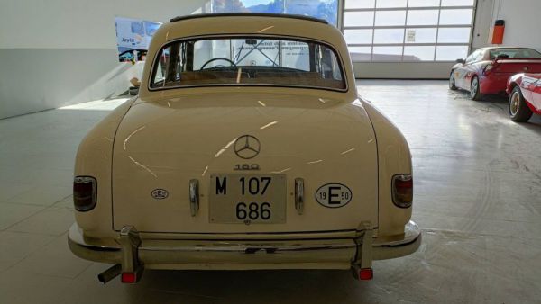 Mercedes-Benz 180 1956 62262