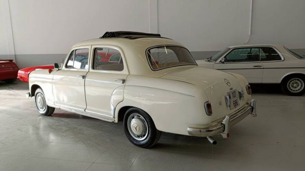 Mercedes-Benz 180 1956 62265