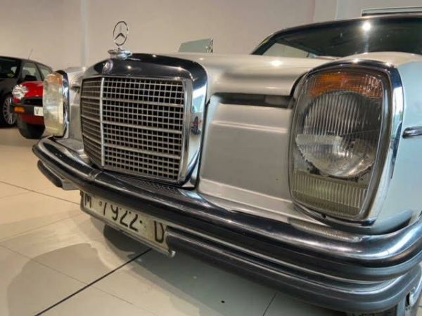 Mercedes-Benz 250 1970