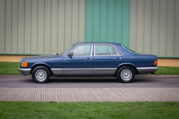 Mercedes-Benz 280 SE 1984 62082