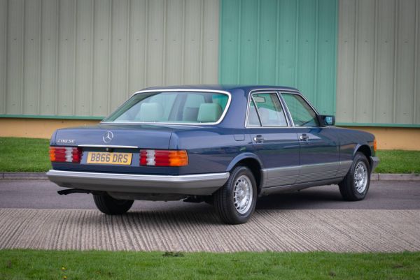 Mercedes-Benz 280 SE 1984 62085