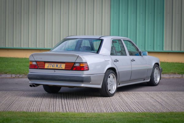 Mercedes-Benz 300 E 3.2 AMG 1991 79322