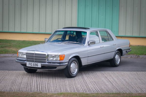 Mercedes-Benz 280 SE 1975