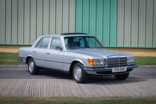 Mercedes-Benz 280 SE 1975 79450