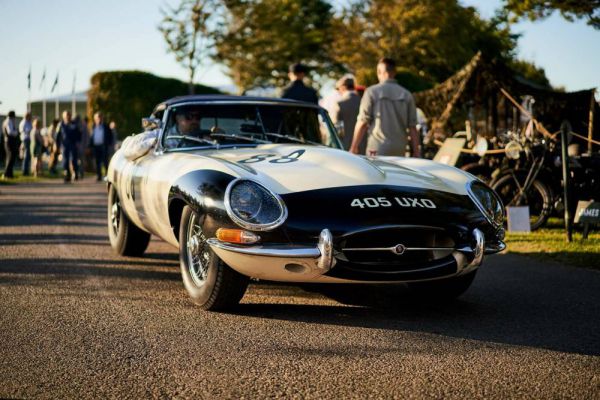 Jaguar E-Type 3.8 1961 15218