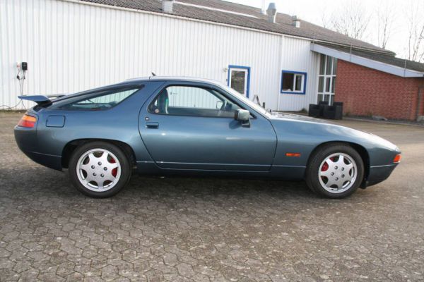 Porsche 928 GT 1990 14786