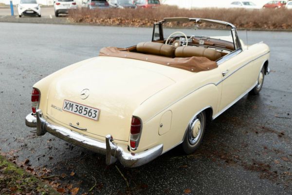 Mercedes-Benz 220 SE Cabriolet 1960 14813