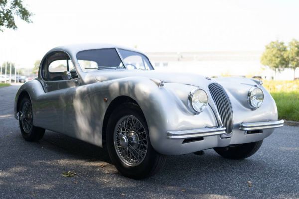 Jaguar XK 120 FHC 1951