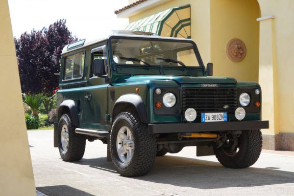 Land Rover Defender 90 1996