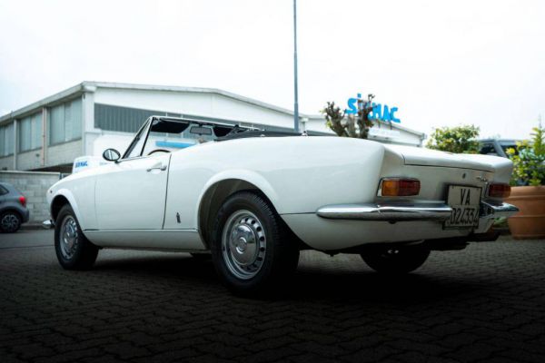 Fiat 124 Sport Spider 1967 75423