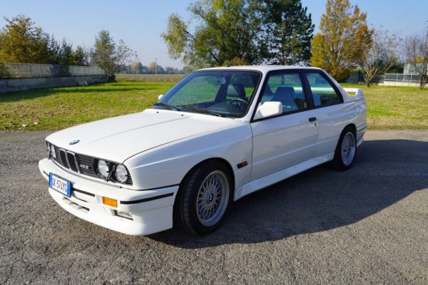 BMW M3 1987