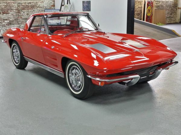 Chevrolet Corvette Sting Ray Convertible 1963