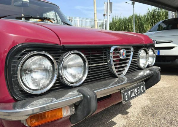 Alfa Romeo Giulia Nuova Super 1600 1976 59666