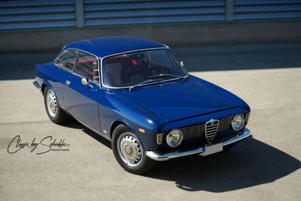 Alfa Romeo Giulia 1600 Sprint GT 1966 13189